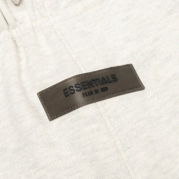 Fear of God ESSENTIALS Light Oatmeal Grey Shorts, Size: XS - Picture 7 of 8